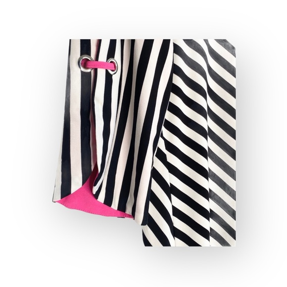 Joseph Ribkoff ✈︎ Nautical Inspired Striped Top Blouse ✈︎ Neon Pink Detail ✈︎ 6 - Picture 8 of 17